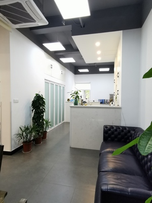 白馬房產(chǎn)咨詢(xún) 卓越廣告設(shè)計(jì)，提升品牌影響力